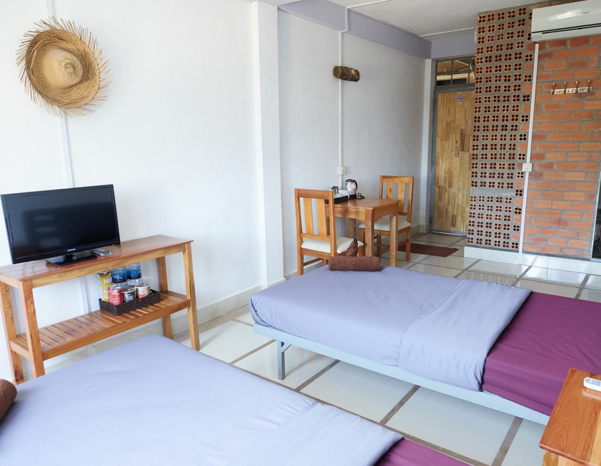 Sevenstars Hostel Sihanoukville Exterior foto